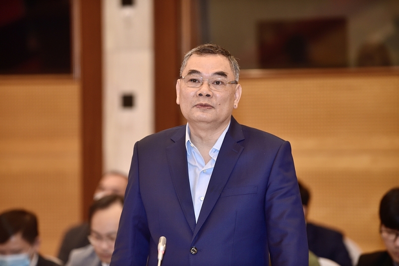 Thiếu tướng Tô Ân Xô, Chánh Văn phòng Bộ Công an trả lời câu hỏi của phóng viên. Ảnh: VGP/Nhật Bắc