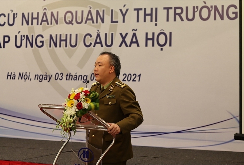 TỌA ĐÀM "ĐÀO TẠO CỬ NHÂN QLTT ĐÁP ỨNG NHU CẦU XÃ HỘI"