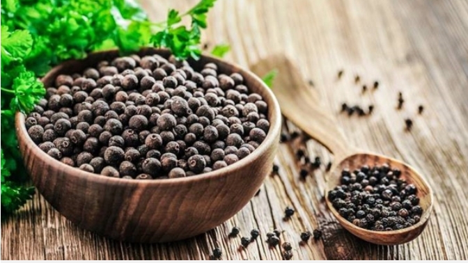 Giá hồ tiêu hôm nay 7/3: Tăng nhẹ ở một số địa phương