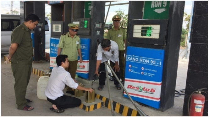 TP. HCM: Tăng cường quản lý, giám sát chất lượng mặt hàng xăng dầu