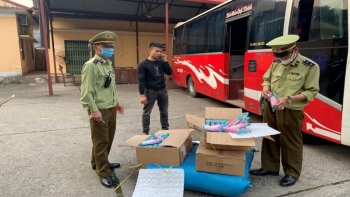 Lạng Sơn: Buộc tiêu hủy trên 200 sản phẩm mỹ phẩm nhập lậu