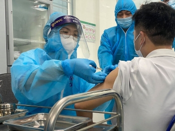 Đã tiêm vaccine phòng Covid-19 cho hơn 5.000 người