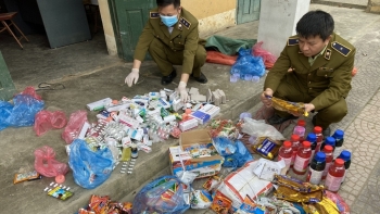 Hà Giang: Tạm giữ hơn 100kg thuốc BVTV và thuốc tân dược không rõ nguồn gốc