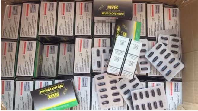 An Giang: Bắt giữ lô hàng thuốc tây không rõ nguồn gốc