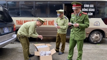 Lạng Sơn: Buộc tiêu hủy 1.000 sản phẩm mỹ phẩm nhập lậu