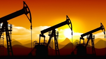 Giá xăng dầu hôm nay 22/3: Quay đầu giảm mạnh