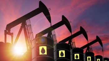 Cập nhật giá xăng dầu hôm nay 2/3/2022: Dầu Brent lên sát mức 107 USD/thùng