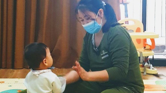 Bệnh viện Nhi Trung ương hướng dẫn chăm sóc trẻ F0 tại nhà