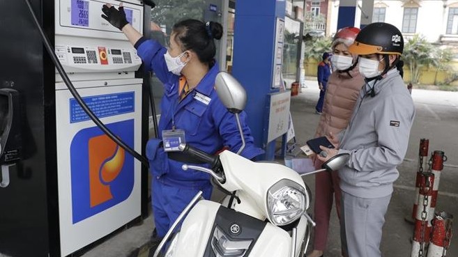 Giảm thuế xăng dầu góp phần đảm bảo hài hòa lợi ích người dân, doanh nghiệp