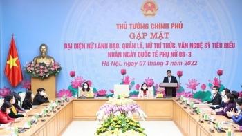 Thủ tướng Phạm Minh Chính gặp mặt phụ nữ tiêu biểu nhân ngày Quốc tế phụ nữ 8/3
