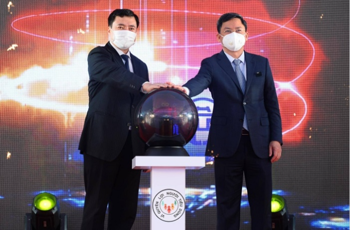 Lãnh đạo Bộ Công thương và UBND TP Hà Nội nhấn nút phát động Ngày Quyền của người tiêu dùng Việt Nam năm 2022