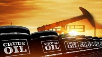 Giá xăng dầu hôm nay 2/4: Tăng vọt