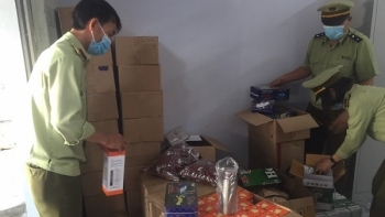 Khánh Hòa: Phát hiện lượng lớn hàng hóa không rõ nguồn gốc