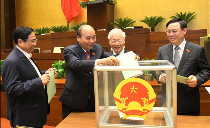 Các đồng chí lãnh đạo Đảng, Nhà nước bỏ phiếu bầu Phó Chủ tịch nước, một số ủy viên Ủy ban Thường vụ Quốc hội.