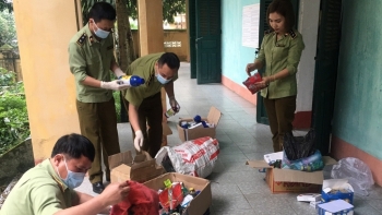 Lào Cai: Thu giữ hơn 100 kg thuốc bảo vệ thực vật không rõ nguồn gốc xuất xứ