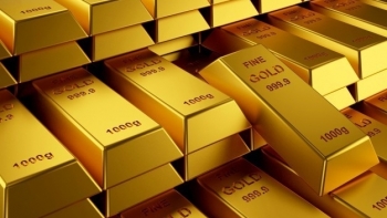 Giá vàng hôm nay 24/4: Tiếp tục đi xuống