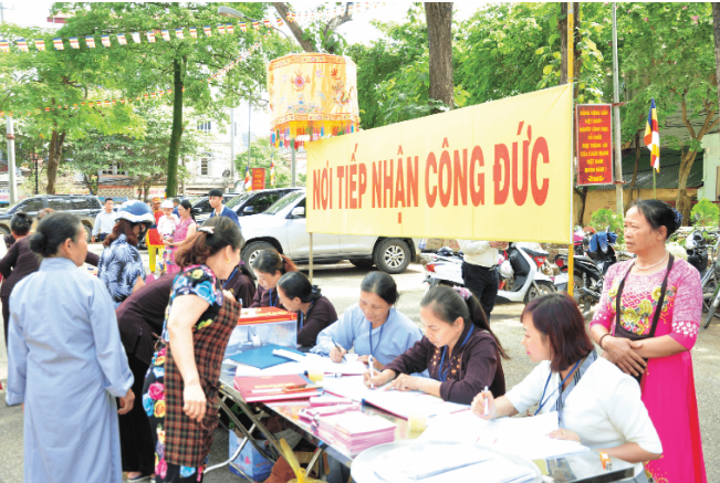 Lấy ý kiến dự thảo quản lý thu chi tiền công đức, tổ chức lễ hội