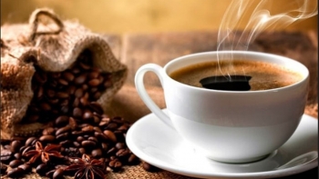 Cập nhật giá cà phê hôm nay 3/4/2022: Biến động trái chiều trong tuần qua