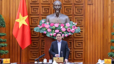 Dứt khoát không để khủng hoảng năng lượng, bảo đảm cung ứng điện cả trước mắt và lâu dài