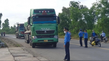 Vấn nạn xe quá tải bùng phát trở lại