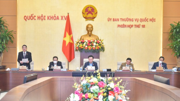 Thể chế hóa đầy đủ các chủ trương lớn của Đảng về định hướng phát triển ngành dầu khí