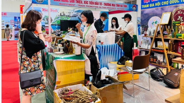 Đặc sản vùng miền Việt Nam "hút" khách tham quan tại Vietnam Expo 2022