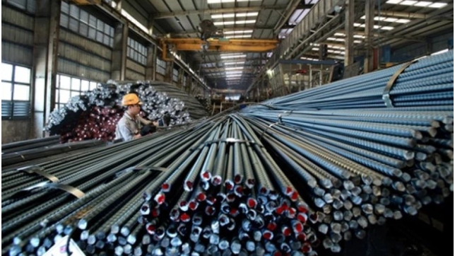 Giá sắt thép hôm nay 3/5: Tiếp tục giảm