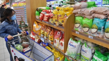 Hà Nội chuẩn bị 194.000 tỷ đồng hàng hóa đáp ứng nhu cầu chống dịch COVID-19