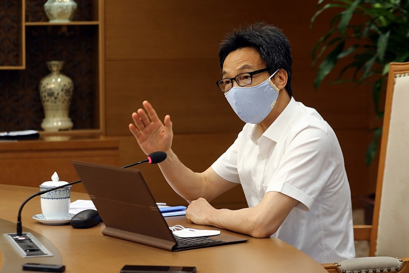 Phó Thủ tướng Vũ Đức Đam: Phải có các phương án, hướng dẫn cụ thể đối với từng tình huống dịch, lúc nào, ở đâu dùng loại xét nghiệm nào kết hợp với công nghệ nào cho hiệu quả nhất. Ảnh: VGP/Đình Nam Phó Thủ tướng Vũ Đức Đam: Phải có các phương án, hướng dẫn cụ thể đối với từng tình huống dịch, lúc nào, ở đâu dùng loại xét nghiệm nào kết hợp với công nghệ nào cho hiệu quả nhất. Ảnh: VGP/Đình Nam