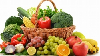 Giá rau củ quả hôm nay 16/5: Hấp dẫn với các chương trình siêu khuyến mại