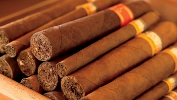 Lạng Sơn: Tăng cường đấu tranh chống buôn lậu, kinh doanh trái phép thuốc lá xì gà