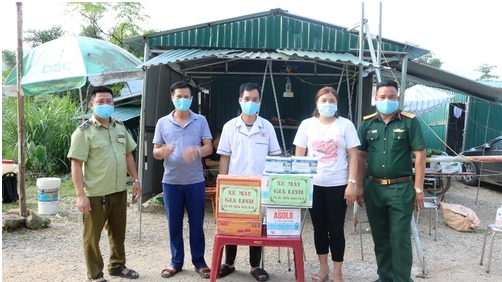 Lực lượng QLTT toàn quốc vừa tham gia kiểm dịch vừa kiên quyết xử lý hành vi vi phạm