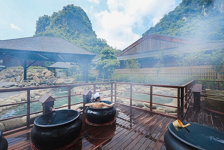  Khu nghỉ dưỡng khoáng nóng Yoko Onsen Quang Hanh, Quảng Ninh