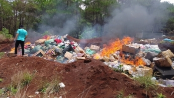 Gia Lai: Tiêu hủy hàng chục ngàn sản phẩm hàng hóa vi phạm