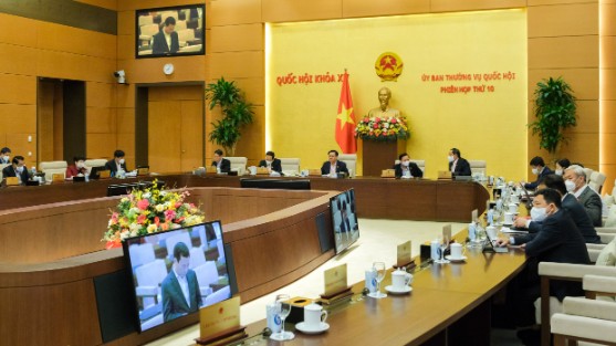 Cần quy định cụ thể về phương thức cấp giấy phép quyền sử dụng tần số vô tuyến điện