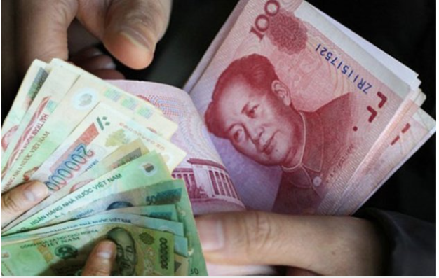 Đối tượng được thực hiện hoạt động đại lý đổi tiền của nước có chung biên giới là tổ chức kinh tế theo nguyên tắc tổ chức kinh tế làm đại lý đổi ngoại tệ cho TCTD.