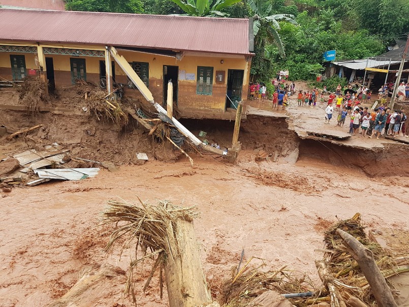 Bố trí ổn định dân cư vùng thiên tai, đặc biệt khó khăn