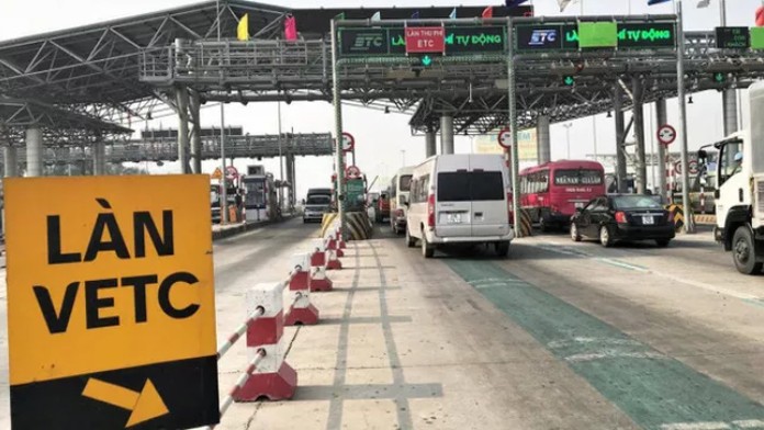 Xem xét xả trạm nếu không hoàn thành lắp đặt hệ thống thu phí điện tử không dừng