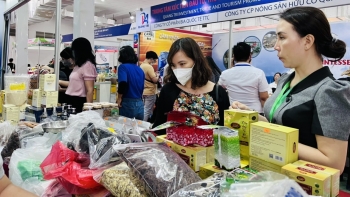 Cuộc thi ảnh ‘Người Việt tin dùng hàng Việt’