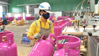 Giá gas tháng 6 bất ngờ tăng mạnh