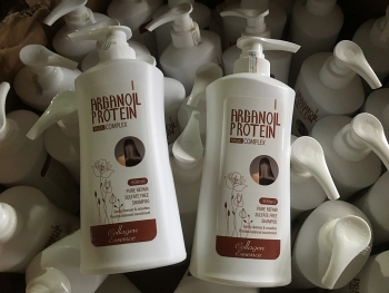 Thanh Hóa: Phát hiện cơ sở sản xuất dầu gội đầu, sữa tắm, nước giặt có dấu hiệu giả mạo nhiều nhãn hiệu