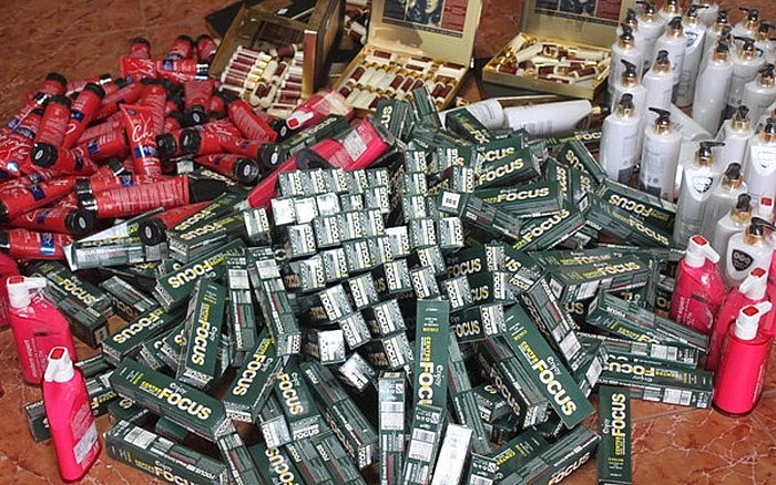 Đồng Nai: Tịch thu, xử lý hàng nghìn mỹ phẩm giả mạo nhãn hiệu Chanel, Gucci bán trên mạng xã hội