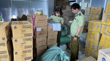 Bình Thuận: Phát hiện điểm tập kết chứa 19.000 sản phẩm không rõ nguồn gốc, xuất xứ