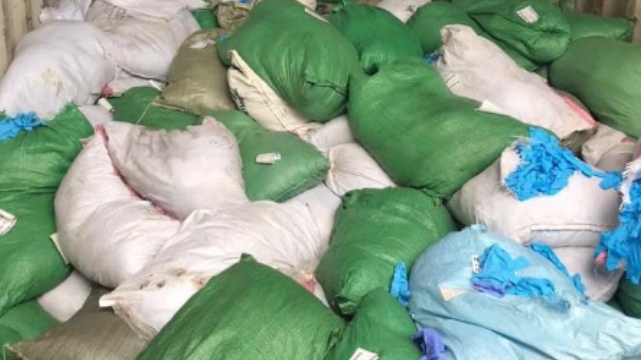 Công ty TNHH VHC Global bị khởi tố do nhập khẩu găng tay cao su đã qua sử dụng