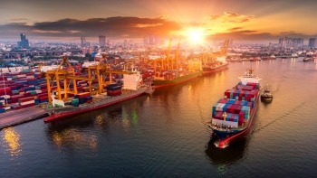 Việt Nam nhập siêu 1,35 tỷ USD trong nửa đầu tháng 6