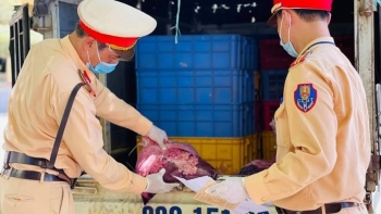Hà Nam: Bắt giữ số lượng lớn nội tạng động vật không rõ nguồn gốc