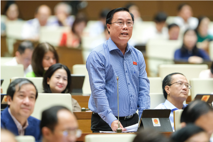 Sớm xem xét sửa đổi Luật Đất đai để khắc phục tình trạng lãng phí đất