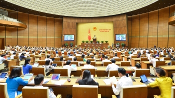 Quốc hội thảo luận về phê chuẩn quyết toán ngân sách nhà nước và thực hành tiết kiệm, chống lãng phí
