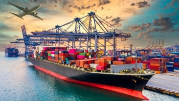 Nghiên cứu giảm phí, lệ phí do nhiên liệu tăng giá