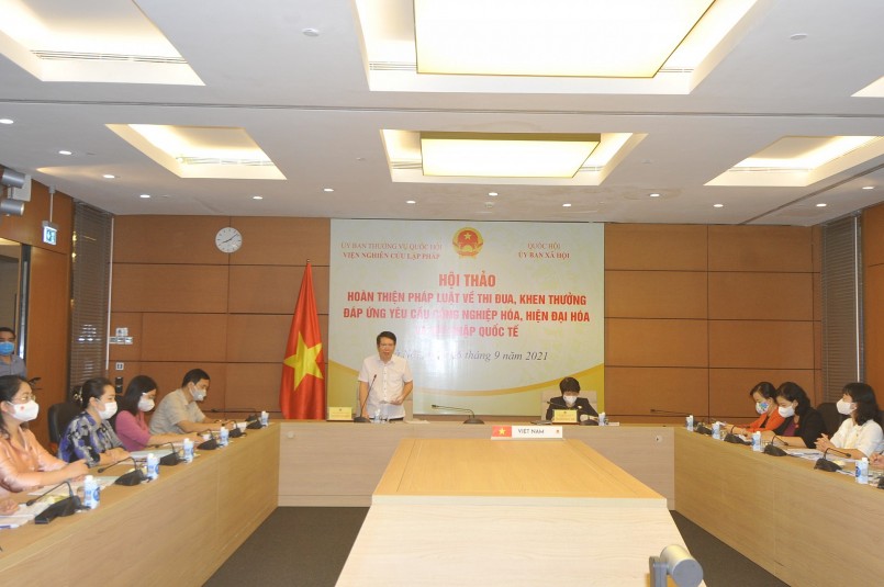 Viện Nghiên cứu lập pháp phối hợp với Ủy ban Xã hội tổ chức hội thảo Hoàn thiện pháp luật về thi đua, khen thưởng